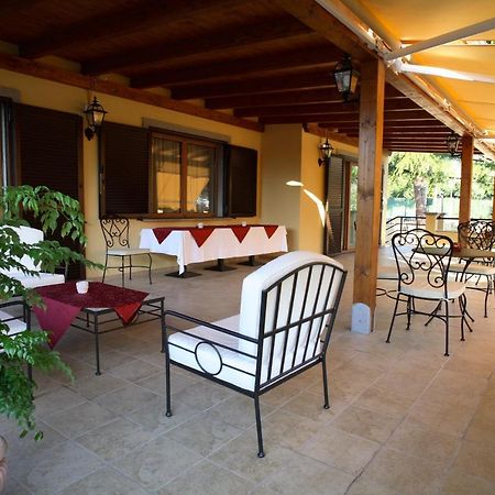 Bed And Breakfast La Corte Degli Ulivi Civitavecchia Exteriör bild