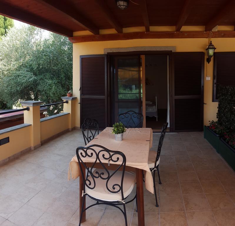 Bed And Breakfast La Corte Degli Ulivi Civitavecchia Rum bild