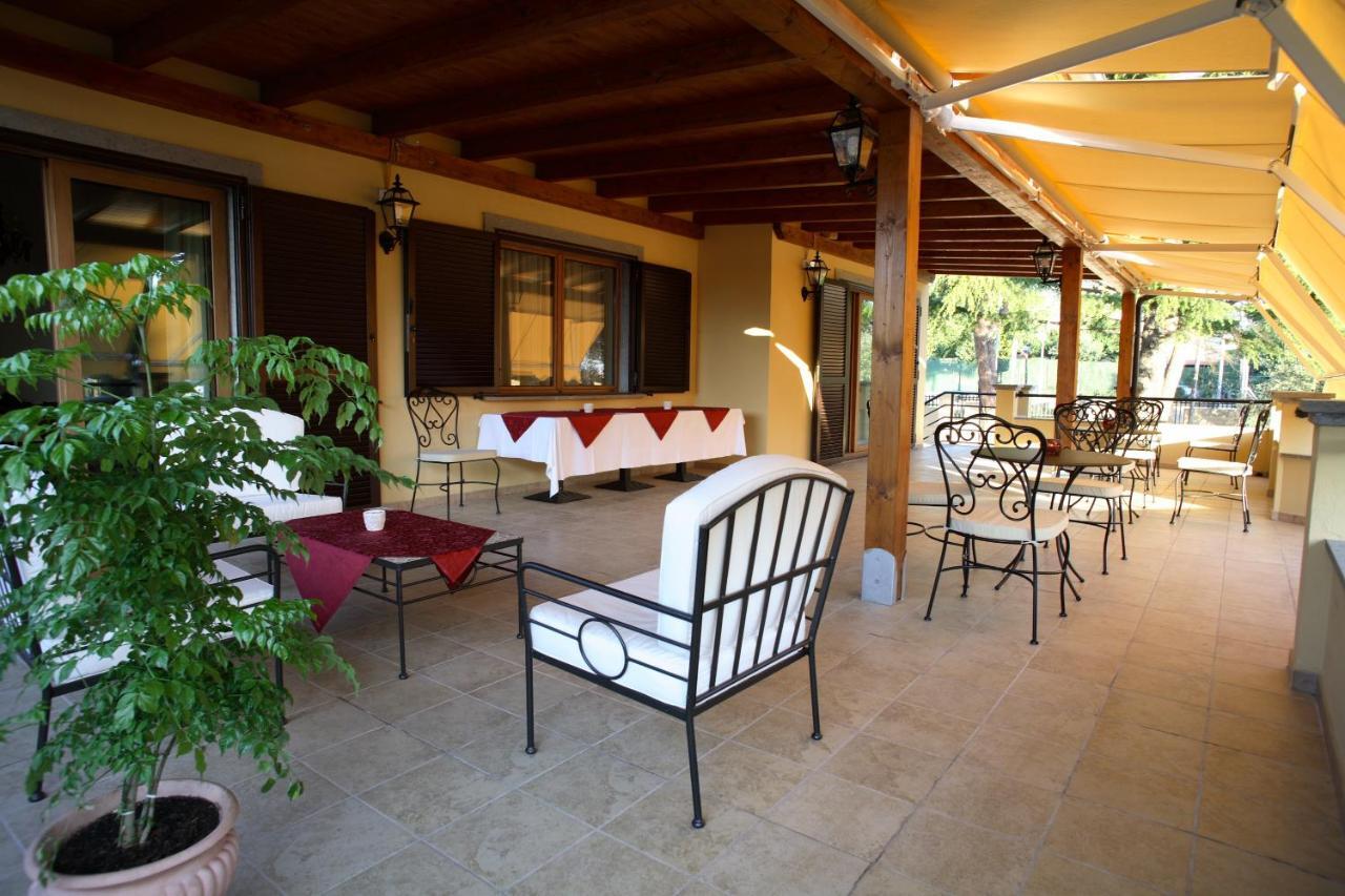 Bed And Breakfast La Corte Degli Ulivi Civitavecchia Exteriör bild